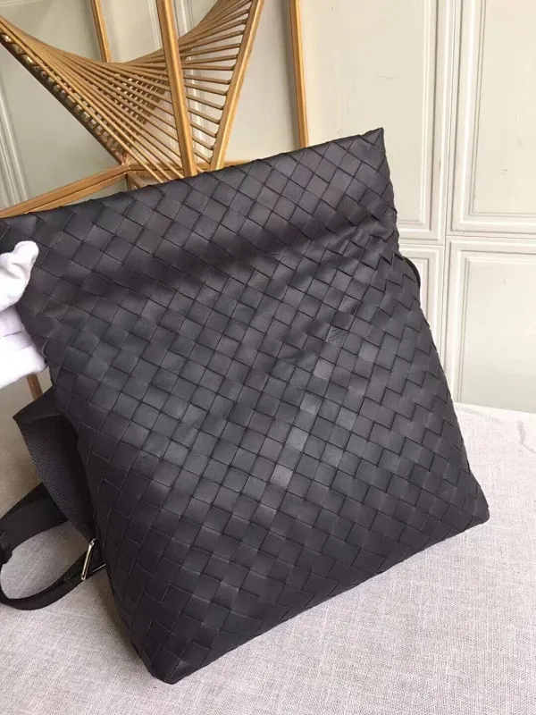 All categories 💚 Top version men’s bags 💚 BV 2024 new BV crossbody bag
